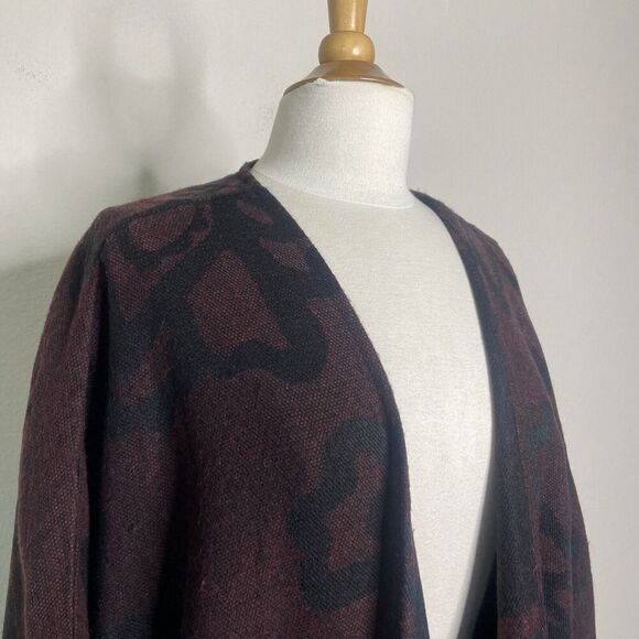 Cleobella Fringe Trim Burgundy Floral Poncho Wrap Cardigan O/S - Picture 4 of 14
